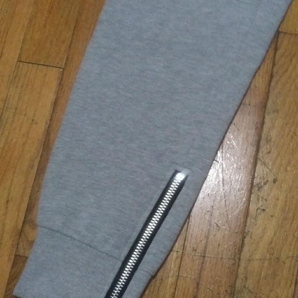 Zipper Sweatpants Size Large - Picture 5 of 6